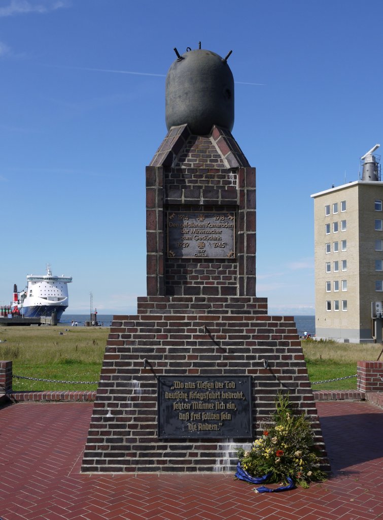 Minensucher-Denkmal; Nordseebad Cuxhaven, 13.08.2011
