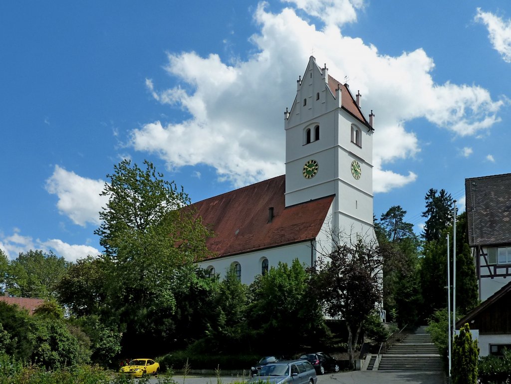 Mittelbiberach, die Kirche St.Cornelius und Cyprian wurde 1592-1610 erbaut, Aug.2012