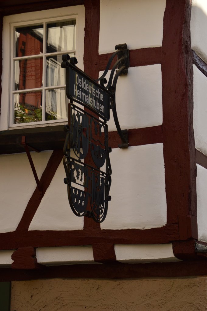 Mosbach am Neckar.....Schild an einem der ltesten Huser der Altstadt. 13.10.2012