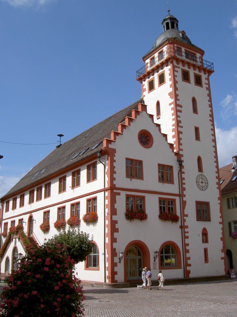 Mosbach, Rathaus, erbaut 1557, renoviert von 1976 bis 1977 durch Stadtarchitekt 
Wolf (24.08.2008)