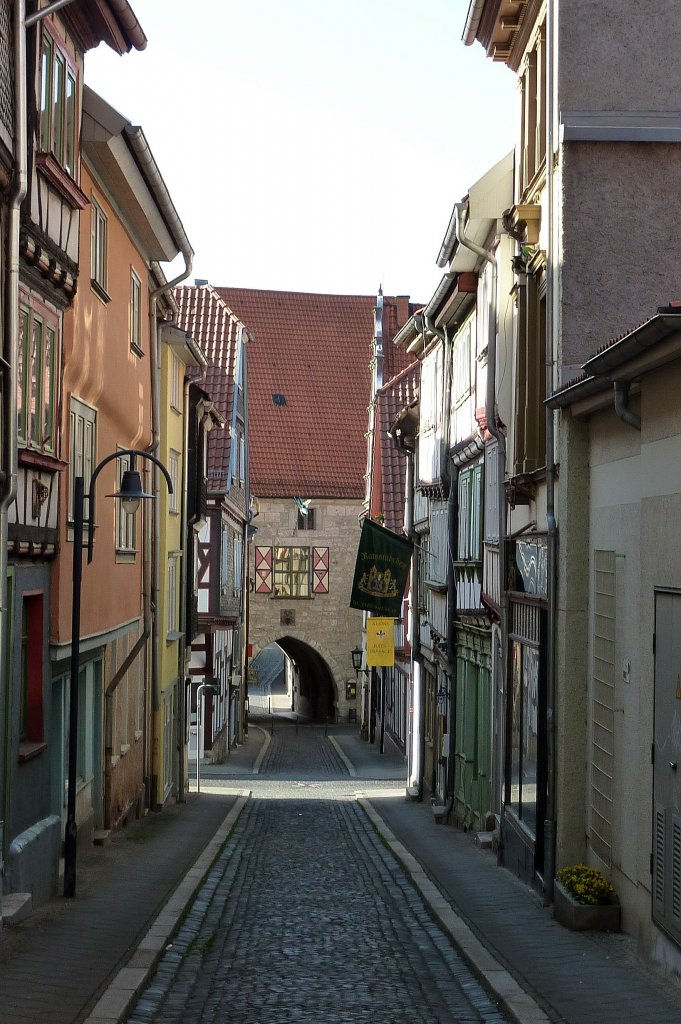 Mhlhausen, ein Blick in eine der vielen mittelalterlichen Gassen, Mai 2012