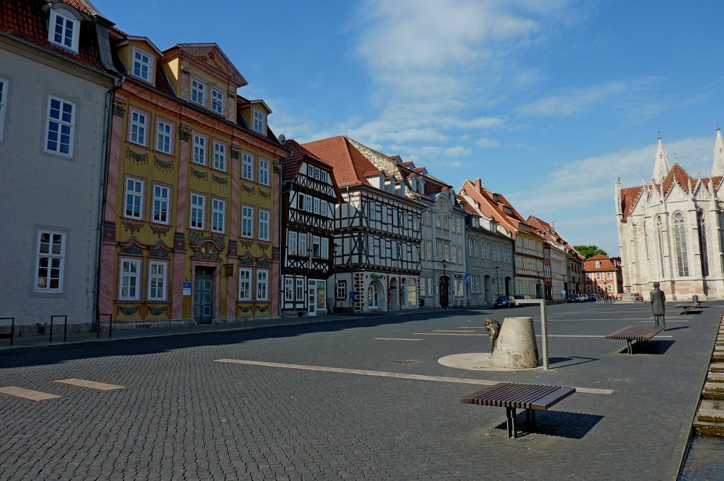 Mhlhausen, der Untermarkt, restauriert und neu gestaltet, Mai 2012
