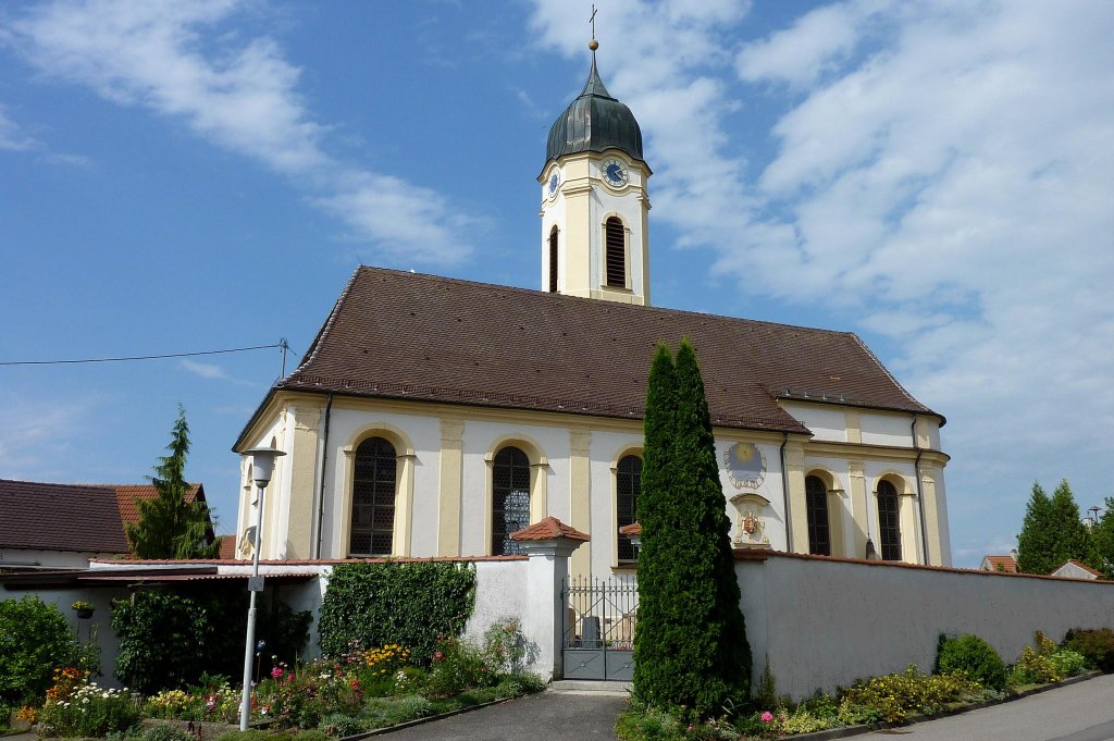 Muttersweiler in Oberschwaben, die St.Jakobus-Kirche, erbaut 1750-51, Aug.2012