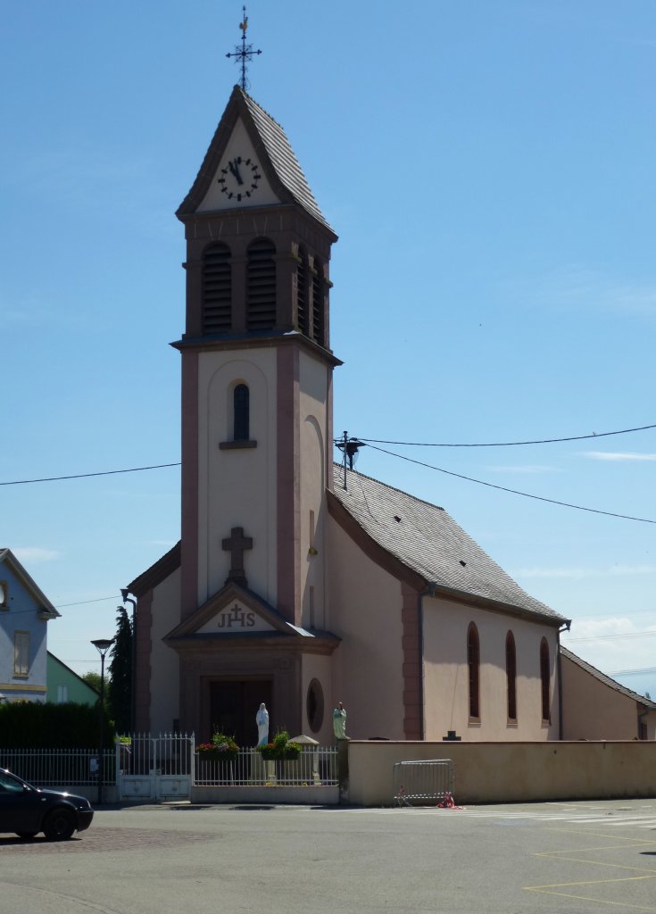 Nambsheim, die St.Stephan-Kirche aus dem 19.Jahrhundert, Juni 2013