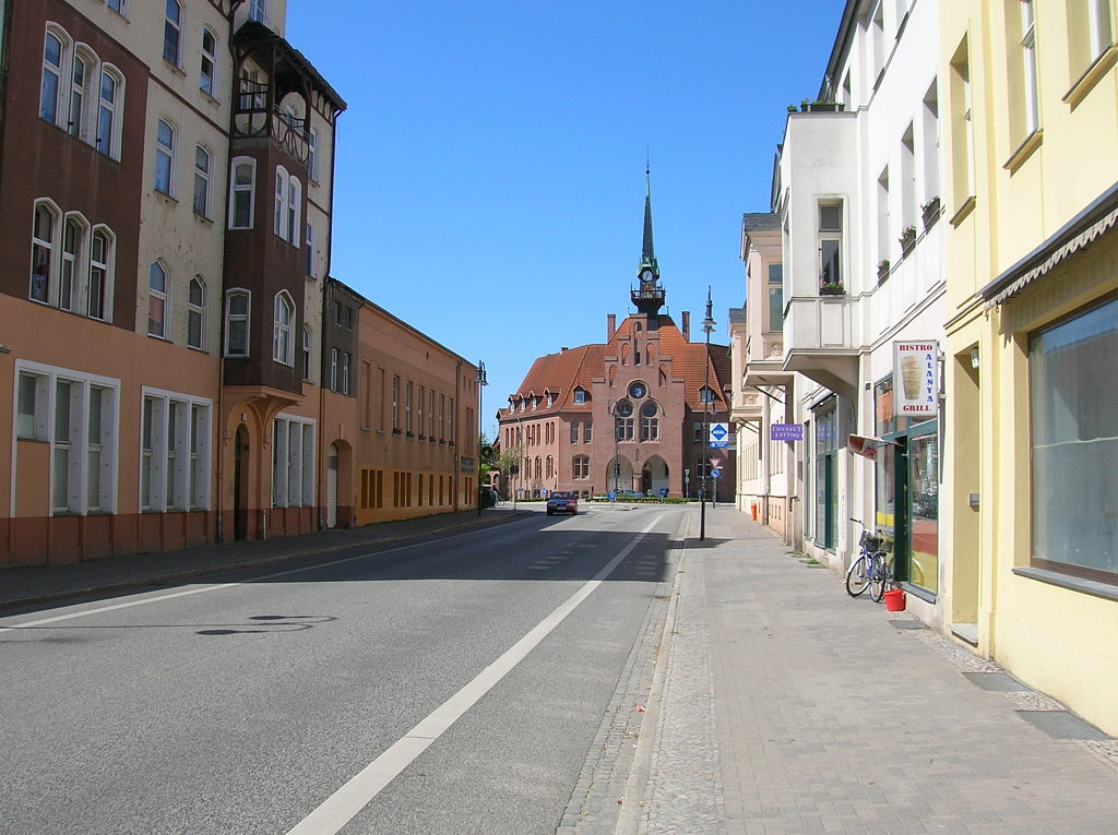 Nauen Stadtansichten-Berlinerstr.05-05-2011