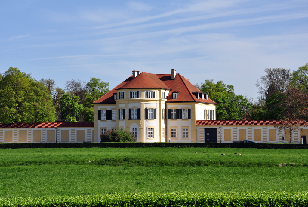 Nebengebude am Schlo Nymphenburg in Mnchen - 28.04.2012