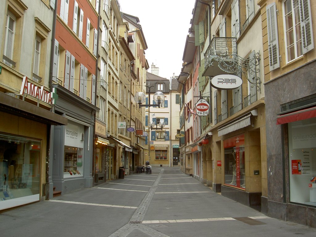 Neuchatel, Häuser in der Grand Rue (30.07.2012)