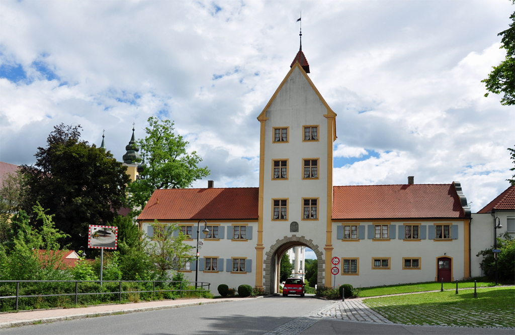 Noch einmal das Stadttor von Rot an der Rot, von der anderen  einfachen  Seite - 18.07.2011