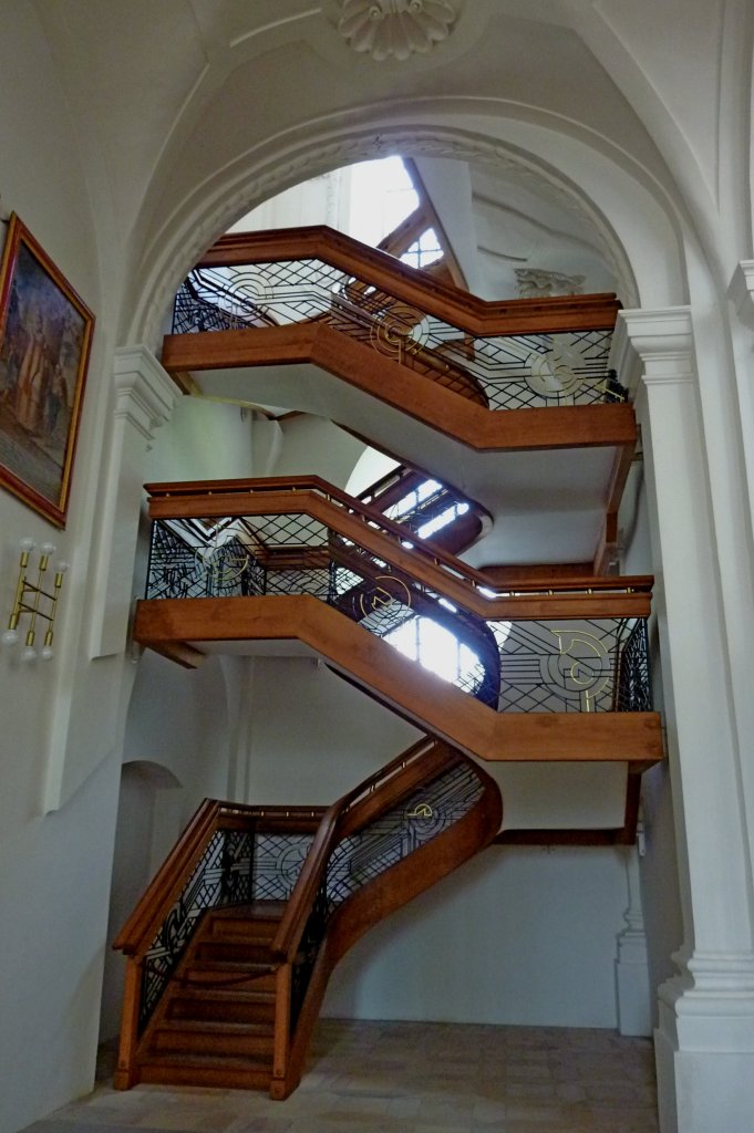 Obermarchtal, Treppenaufgang zur Orgelempore in der Klosterkirche, Aug.2012