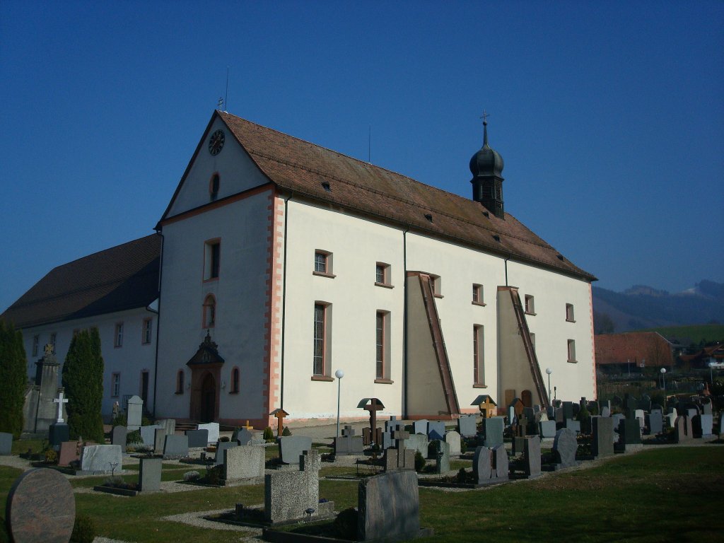 Oberried im Schwarzwald, die Klosterkirche Maria Krnung des ehemaligen Wilhelmitenklosters, Mrz 2011