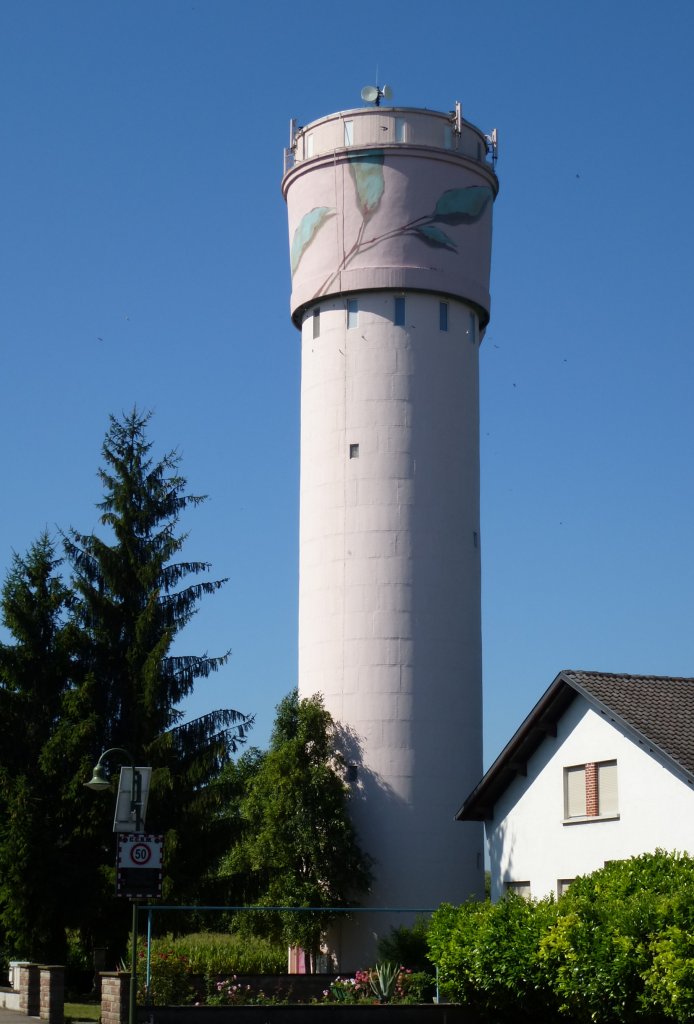 Ohnenheim im Elsaß, der Wasserturm, Aug.2013 Staedtefotos.de