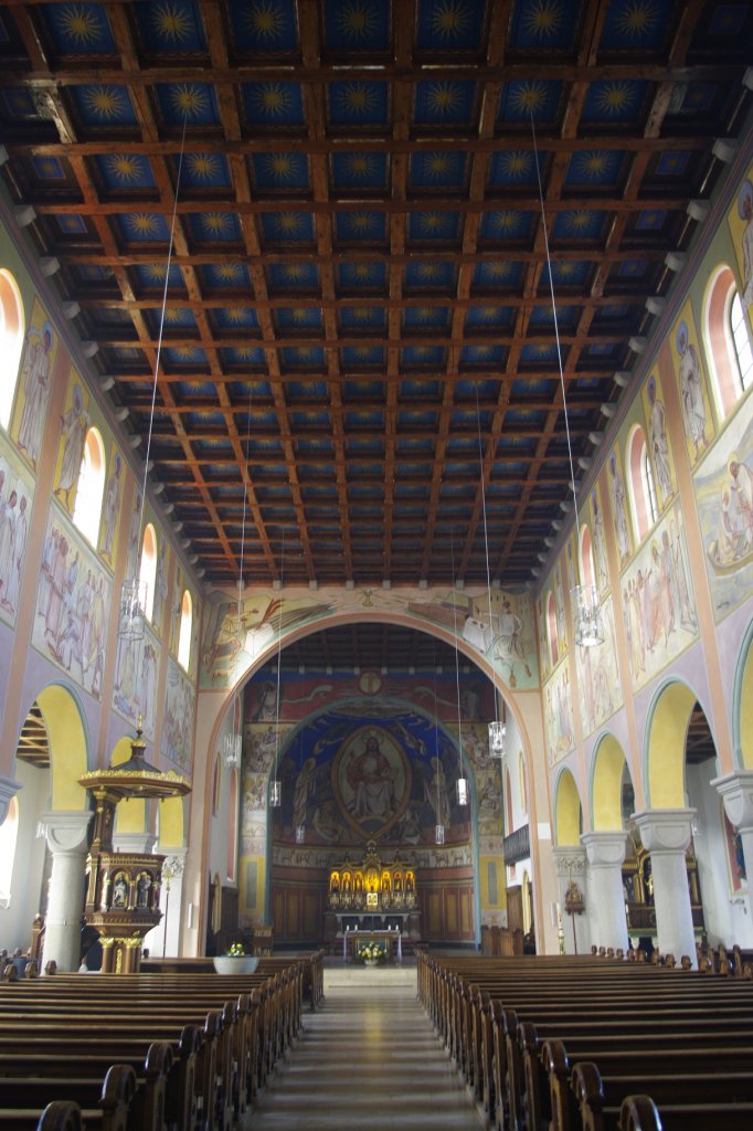 Olching, St. Peter und Paul Kirche, neoromanische Ausstattung, Kreis 
Frstenfeldbruck (20.11.2011)