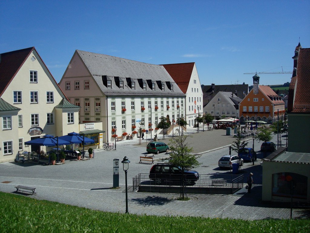 Ottobeuren im Unterallgu, Blick auf den Marktplatz, der Ort ist anerkannter Kneippkurort und bekannt durch seine Klosteranlage, Aug.2010 