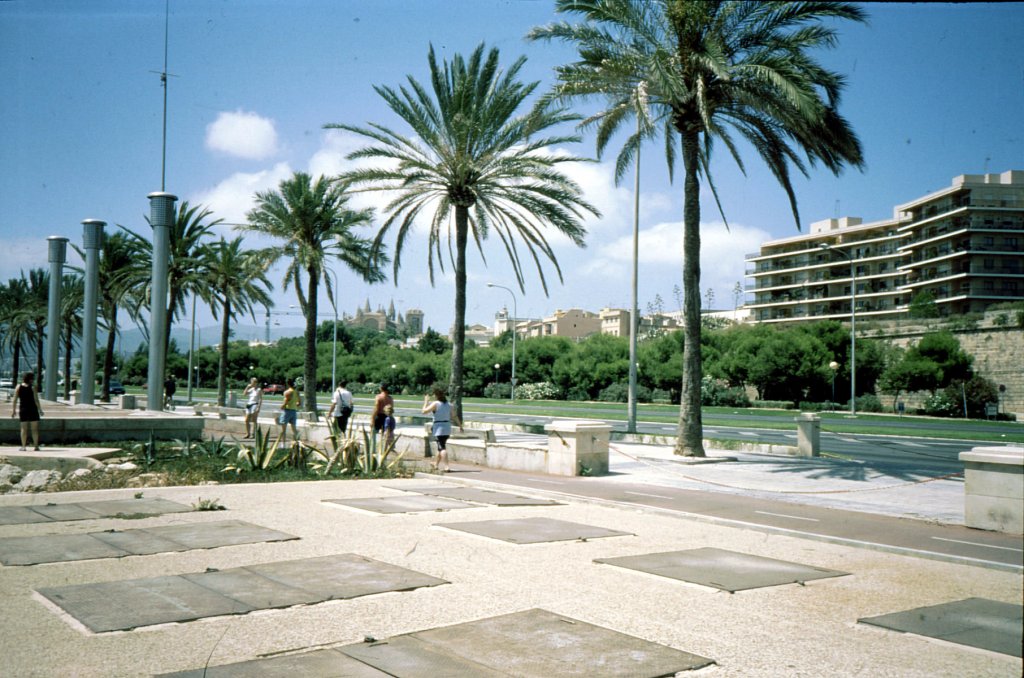 Palma de Mallorca - Ronda Litoral mit Blick zur Kathedrale (August 1999)