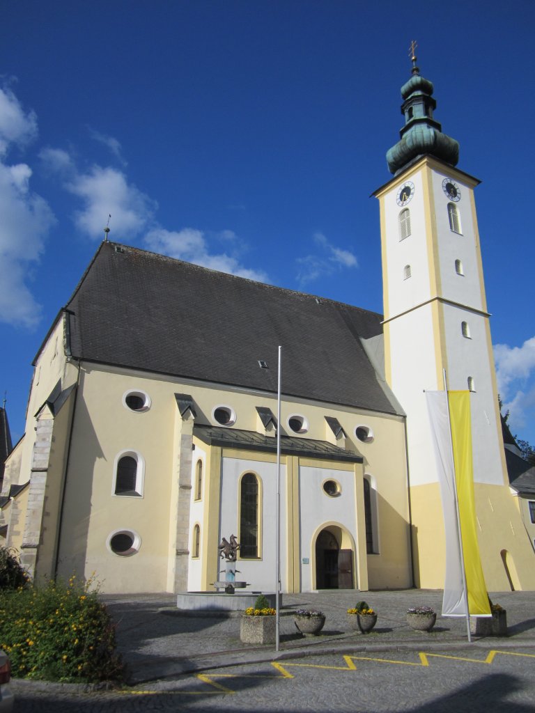 Peuerbach, Stadtpfarrkirche St. Martin, erbaut ab 1626 (05.05.2013)