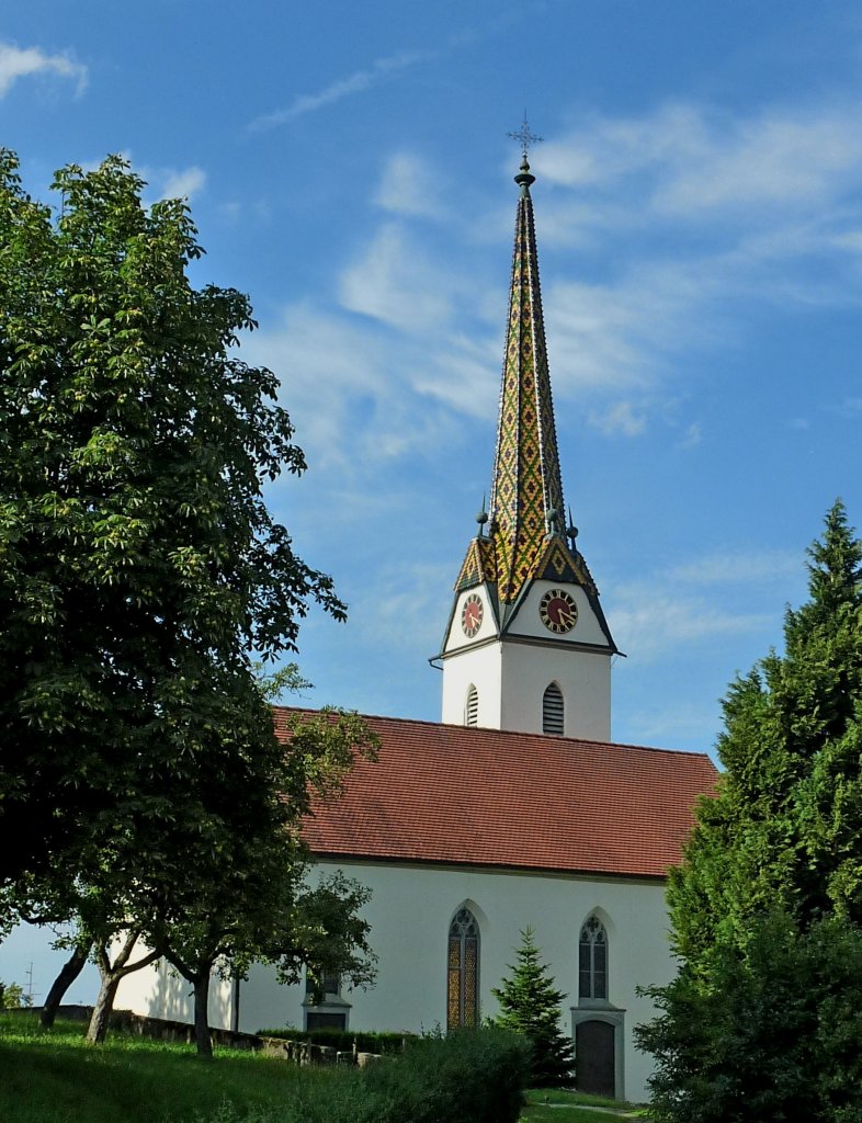 Pfrungen in Oberschwaben, die Pfarrkirche Hl.Sebastian mit schmuckvollem Glockenturm; Aug.2012