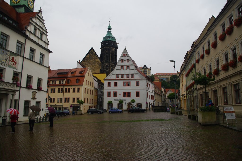 Pirna, Marktplatz mit Touristinfo (21.07.2011)