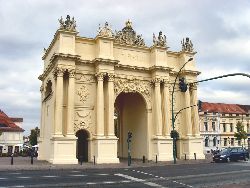 Potsdam - Brandenburger Tor im Oktober 2009