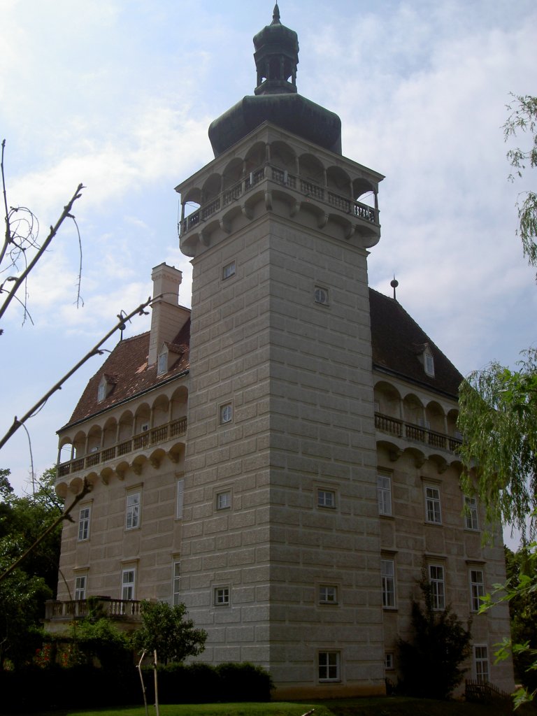 Pottenbrunn, Renaissance Schlossbergfried (01.06.2011)