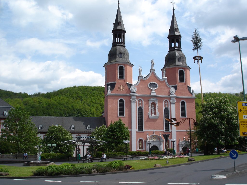 Prm in der Eifel, Salvator-Basilika,
1721 begonnen,1912 endgltig fertiggestellt,
1991 aufwendig restauriert,
Mai 2005