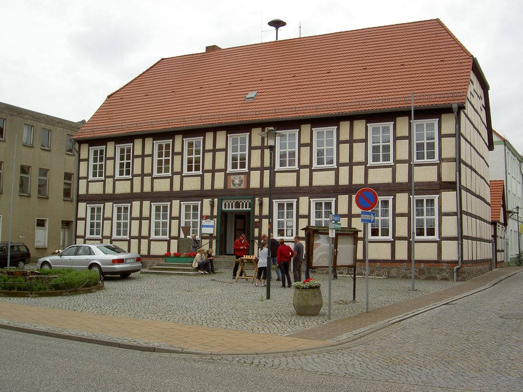 Putlitz, Rathaus, Ernst Thlmann Str. 35 (14.07.2012)