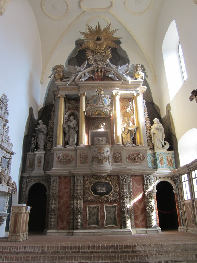 Quedlinburg, barocker Hochaltar der St. Blasii Kirche (30.09.2012)