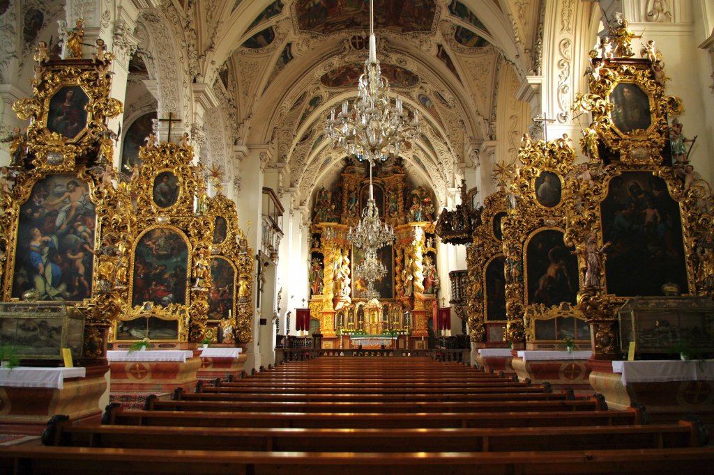 Ranshofen, Stiftskirche St. Pankratius, 1698 barockisiert (27.11.2009)