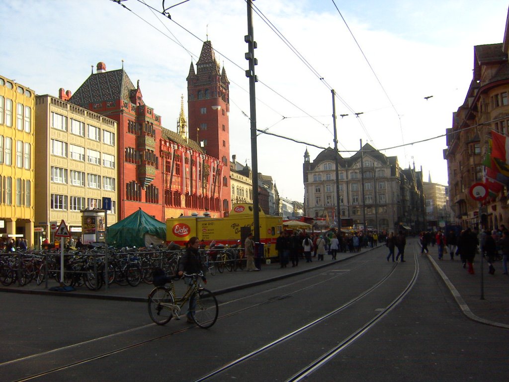 Rathaus in Basel im Herbst 2009