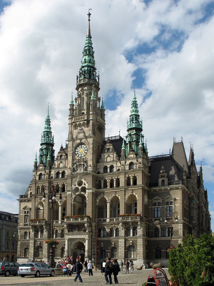 Rathaus in Liberec (Reichenberg) 1888-1893 im Stil der Neo-Renaissance errrichtet; 07.07.2007
