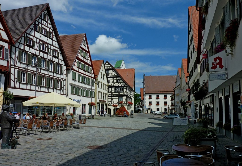 Riedlingen, Blick ber den historischen Marktplatz, Aug.2012