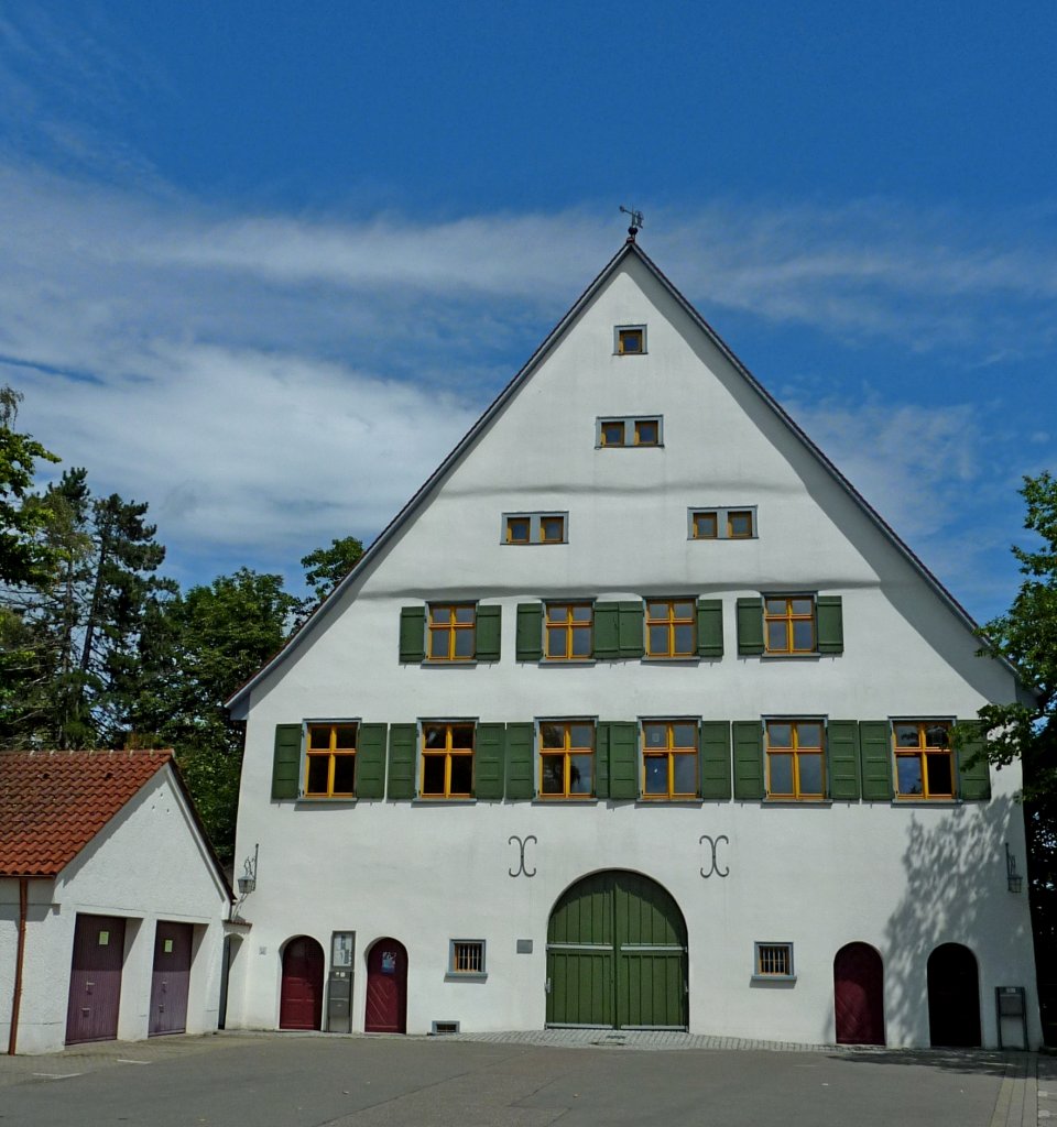 Riedlingen, ehemaliges Kaplaneihaus, die heutige Form stammt von 1758, wird jetzt von verschiedenen Vereinen genutzt, Aug.2012