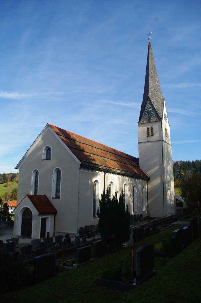 Rthenbach, St. Martin Kirche, erbaut 1249, Turm erbaut im 14. Jahrhundert (30.10.2011)