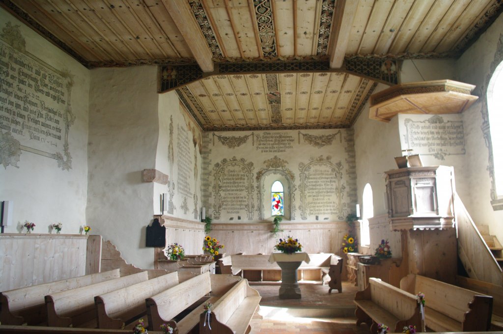 Rthenbach, Wallfahrtskirche Wrzbrunnen, gotische Holzdecke von 1494, barocke Ausmalung von 1779 (11.10.2012)