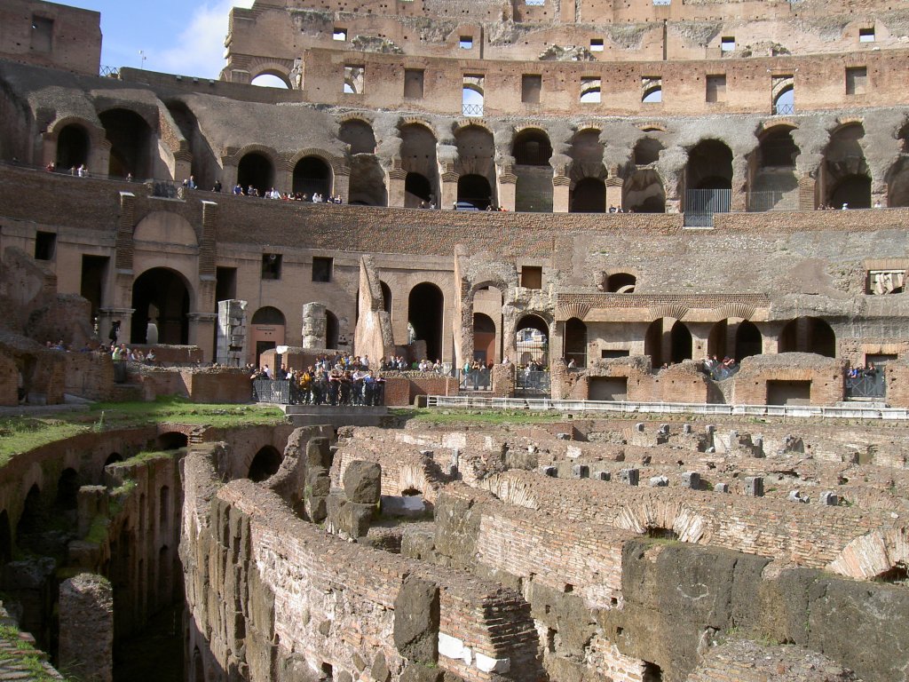 Rom, Innenraum des Colloseum (02.03.2008)