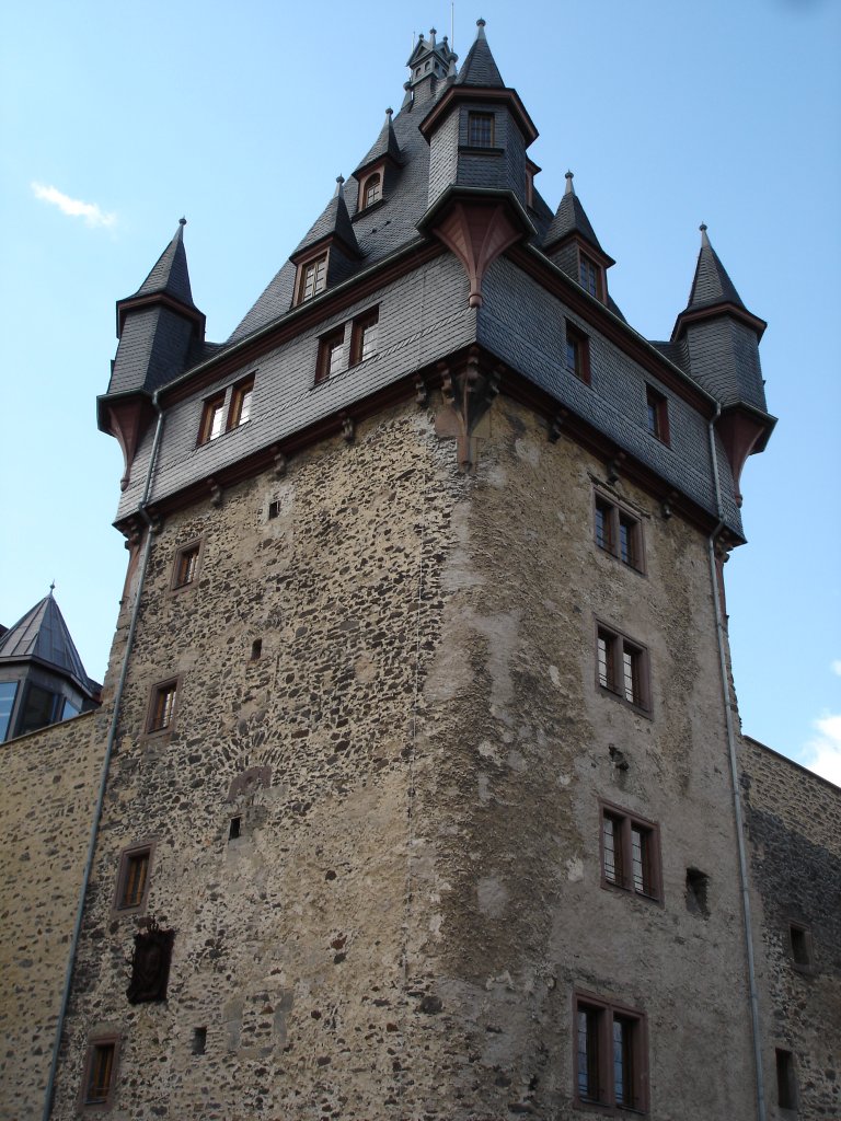 Romrod Hessen,
der restaurierte Burgfried des Schloes,
Mai 2005