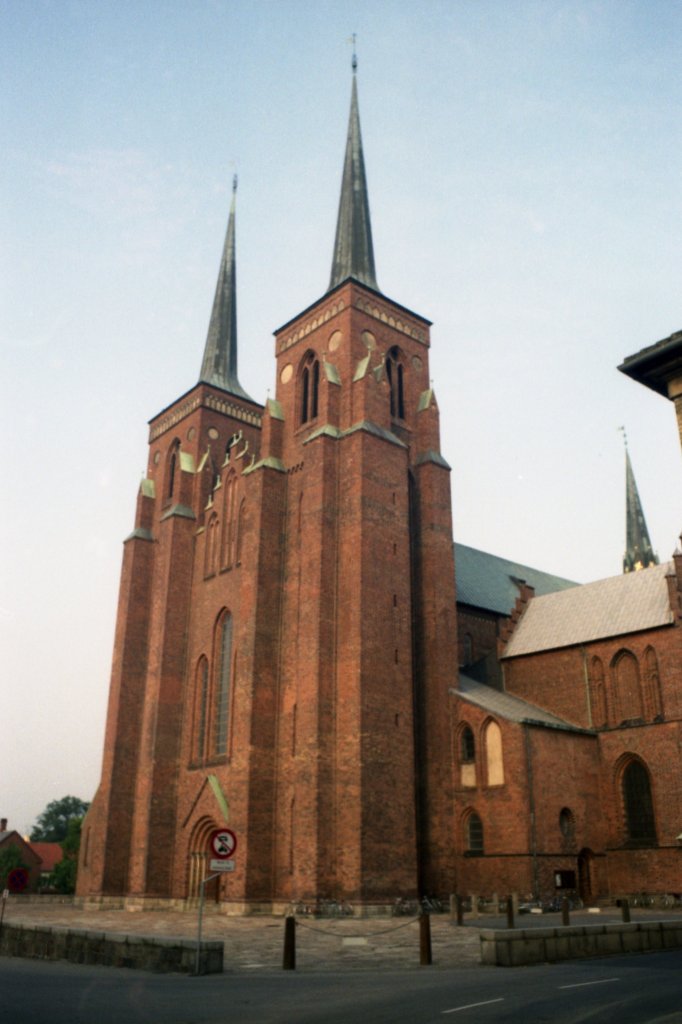 ROSKILDE (Roskilde kommune), Oktober 1981, der Dom, seit 1995 UNESCO-Weltkulturerbe (eingescanntes Foto)
