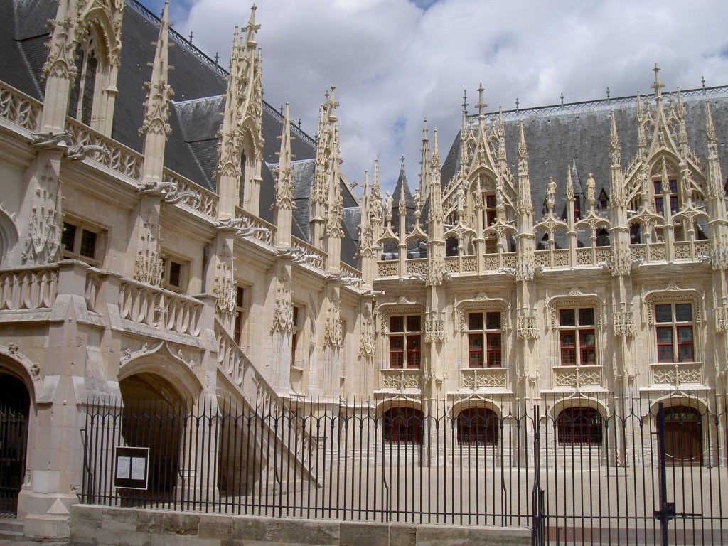 Rouen, Justizpalast, 1509 erbaut von R. Leroux (06.07.2008)