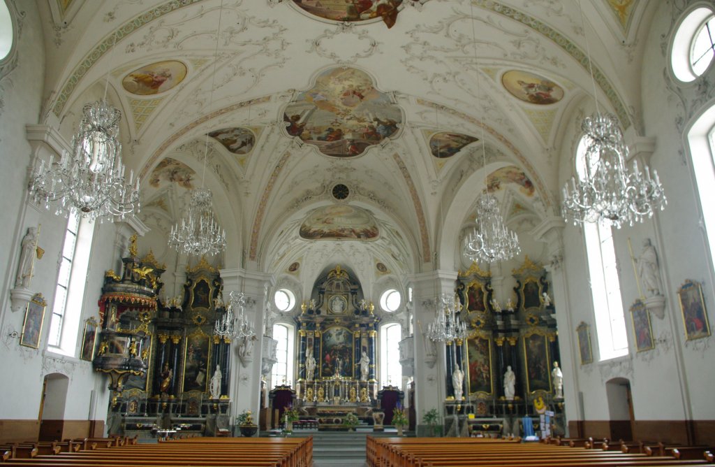 Ruswil, Altre und Kanzel der St. Mauritius Kirche (24.06.2012)