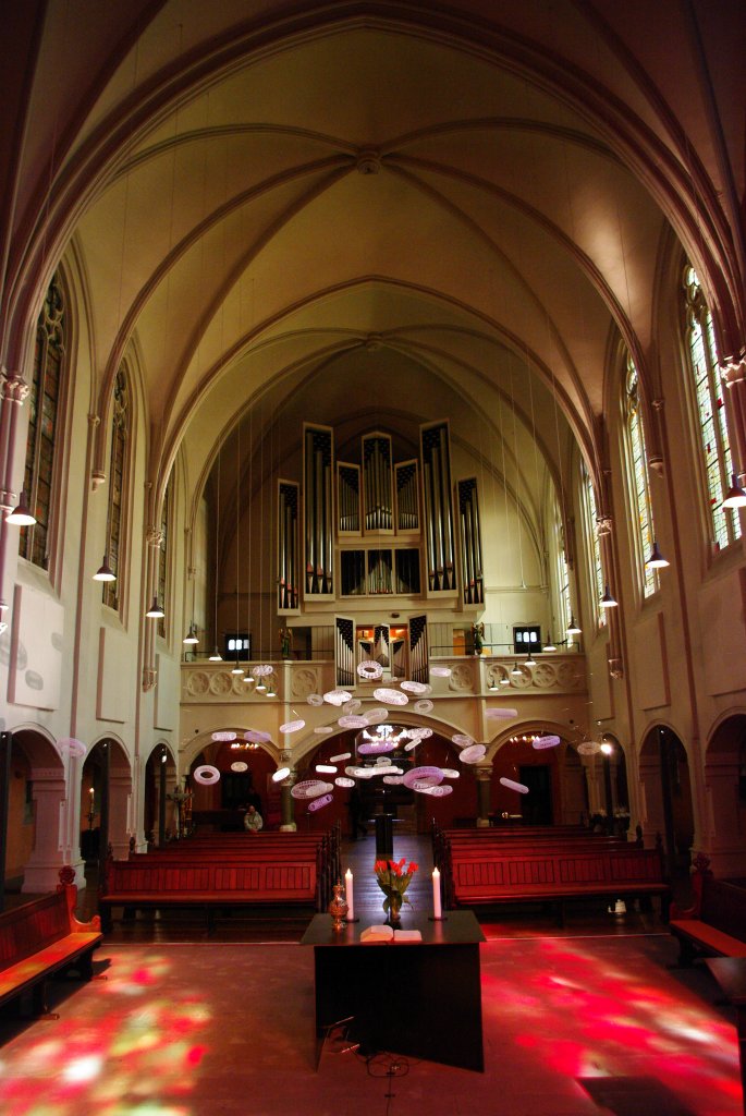 Saarbrcken, Ev. Johanneskirche im Stadtteil St. Johann, erbaut 1898 (05.04.2010)