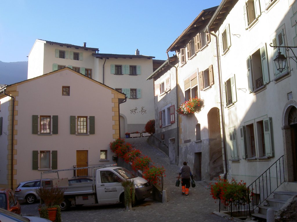 Saillon, Rue St. Jacques in der Altstadt, Kanton Wallis (14.09.2010)