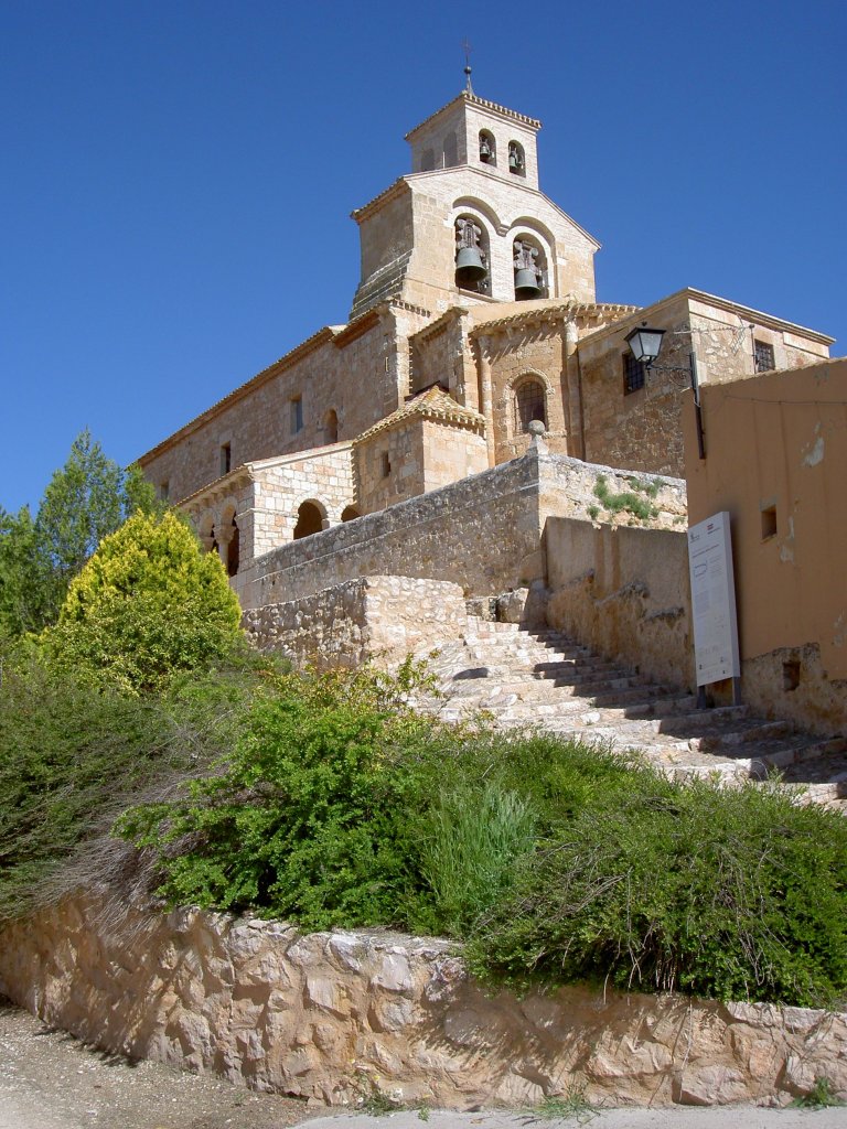San Esteban de Gormaz, Kirche Nuestra Senora del Rivero, erbaut im 12. JH,
(18.05.2010)