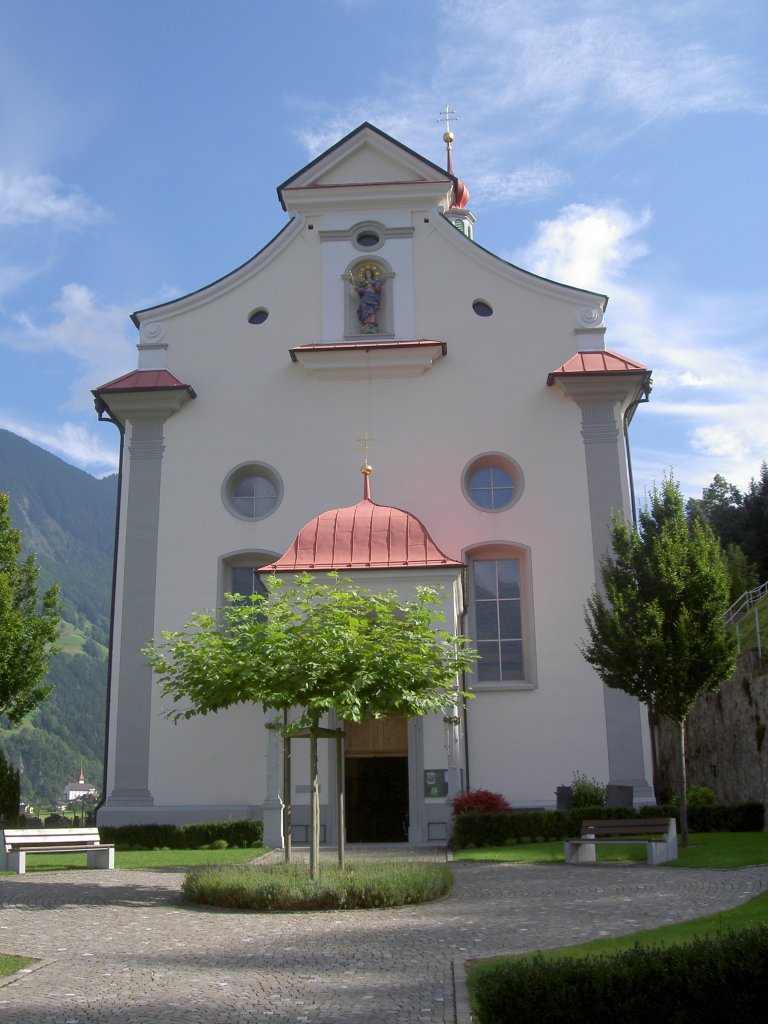 Schattdorf, Kath. Wallfahrtkirche St. Maria, erbaut von 1729 bis 1734, Kanton Uri 
(05.09.2010)
