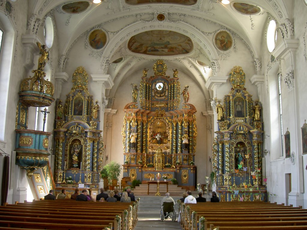 Schattdorf, St. Maria Kirche mit barockem Hochaltar von Jodok Ritz, Kanton Uri 
(05.09.2010)