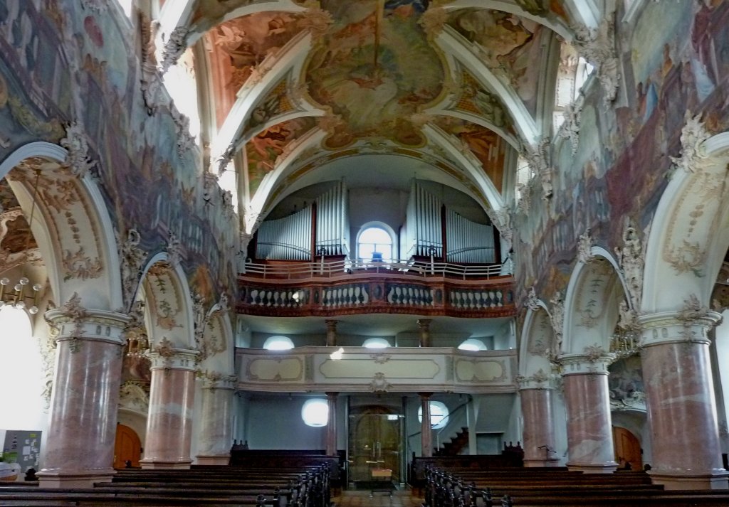 Scheer, Blick zur Orgelempore in der St.Nikloaus-Kirche, Aug.2012