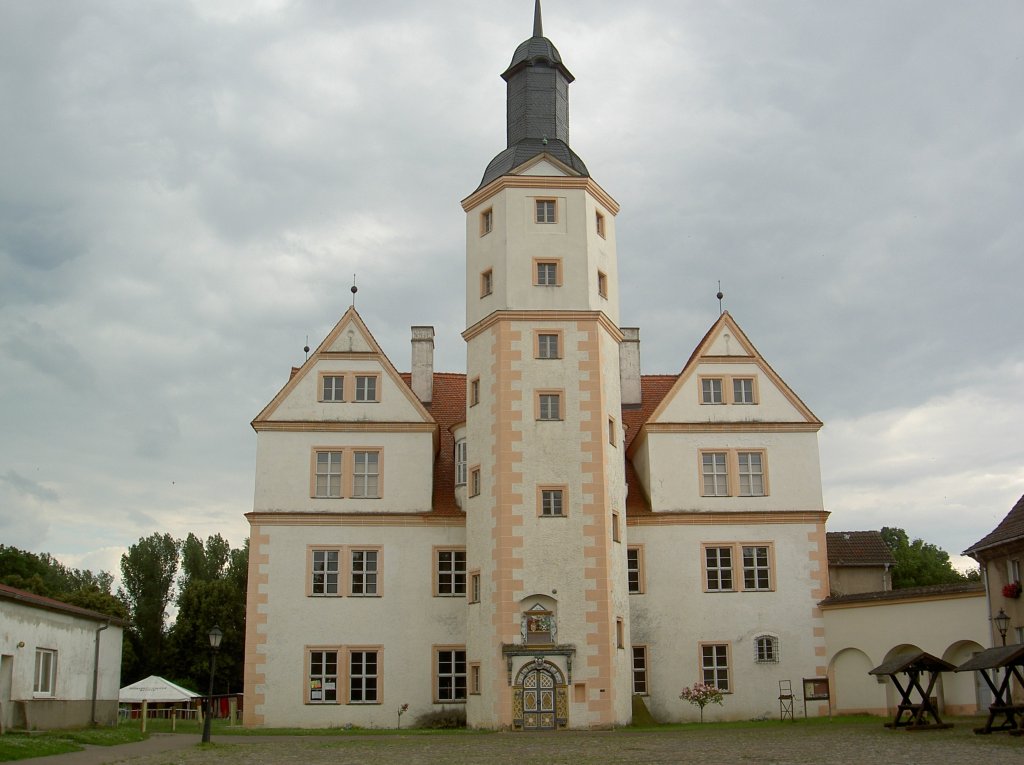 Schloss Demerthin, erbaut 1604 durch die Familie von Klitzing (09.07.2012)