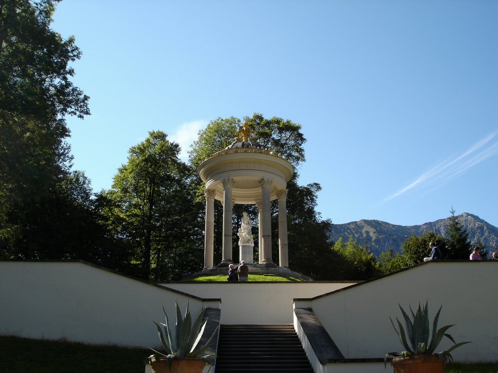 Schlo Linderhof in Bayern, der Venustempel, Aug.2006