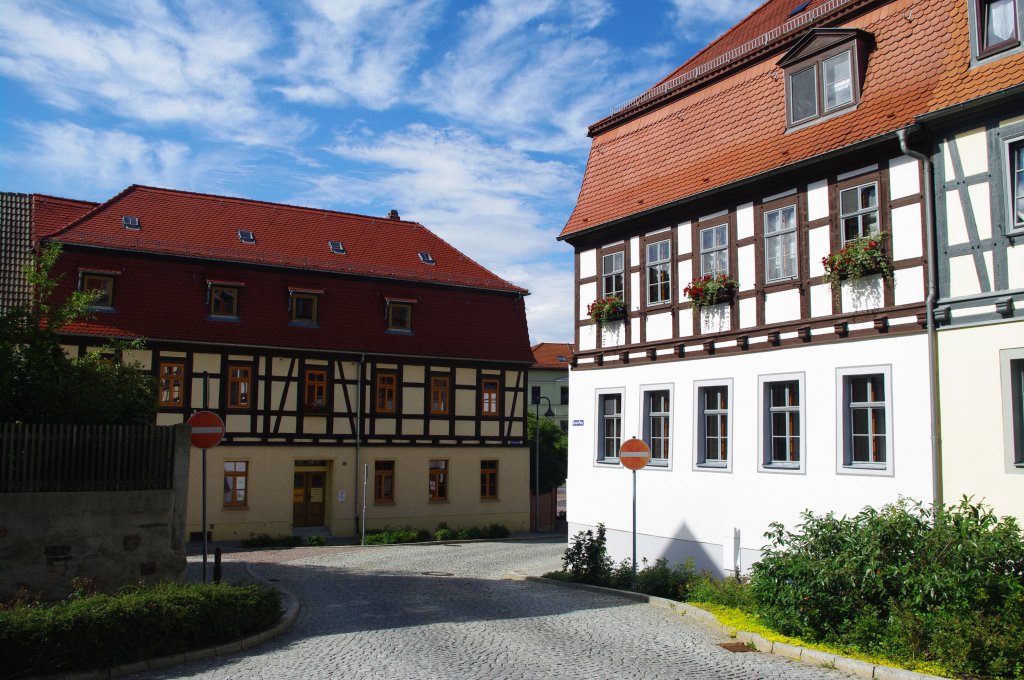 Schmlln, Fachwerkhuser am Kirchplatz, Altenburger Land (18.07.2011)