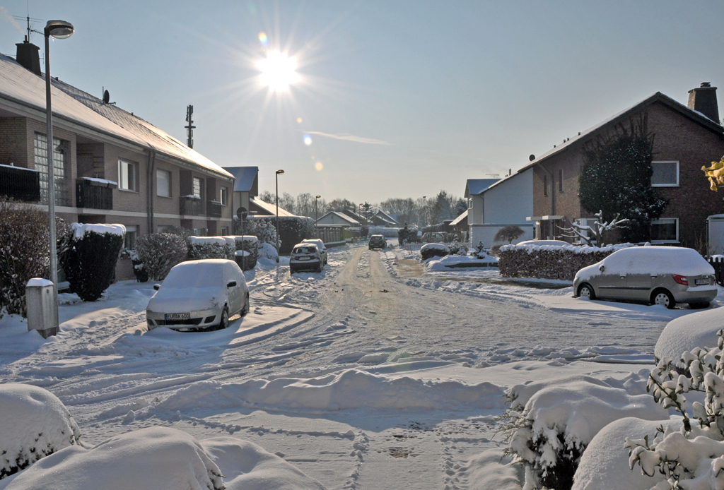 Schock am Morgen. Schneechaos in der sonst schneearmen Voreifel - 13.03.2013