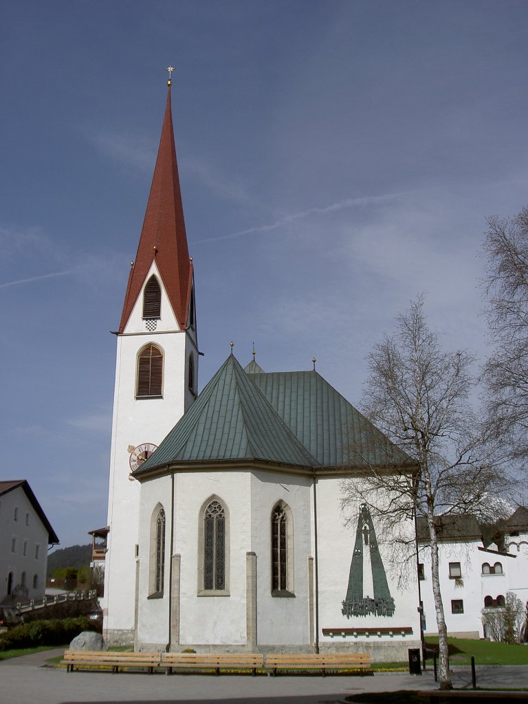 Seefeld, Pfarrkirche St. Oswald, erbaut ab 1432 durch Herzog Friedrich, sptgotisch (01.05.2013)