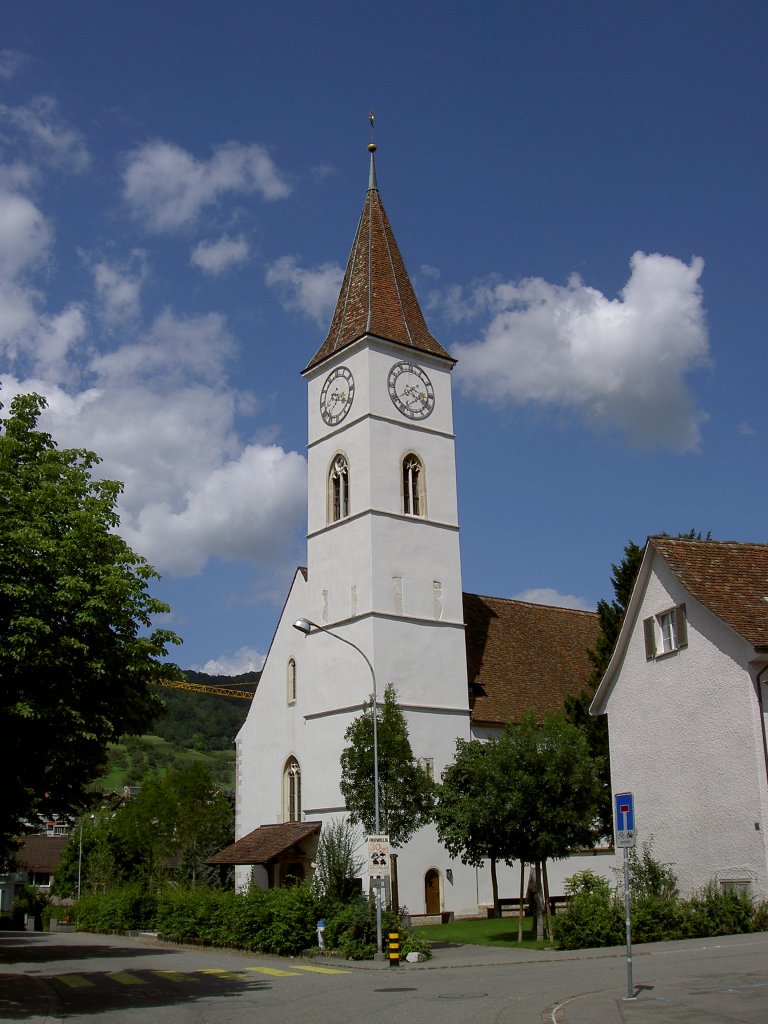 Sissach, Ref. St. Jakob Kirche, erbaut von 1525 bis 1526 (22.07.2012)